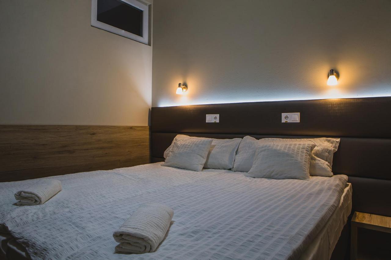 Sztár Motel Étterem Balassagyarmat Extérieur photo