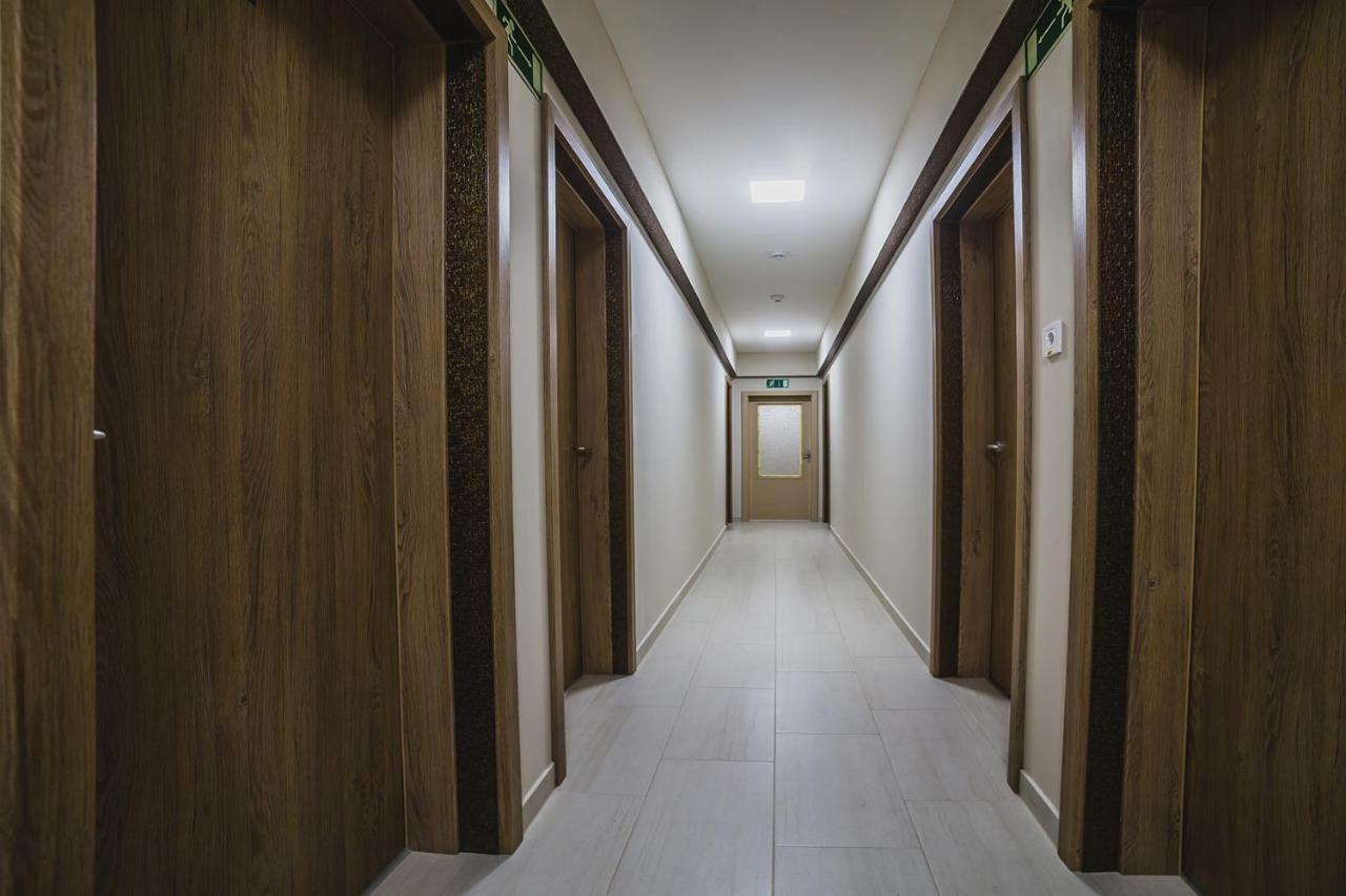 Sztár Motel Étterem Balassagyarmat Extérieur photo